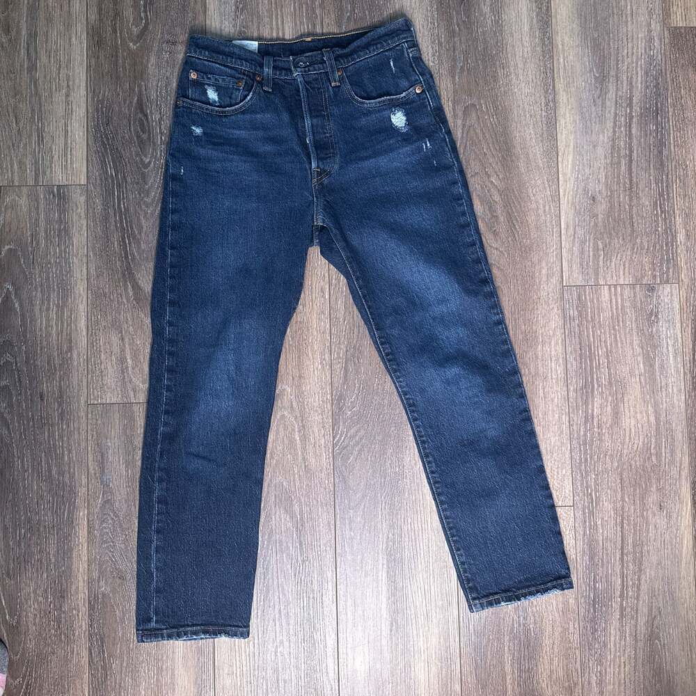 Women's Levis 501 Original Cropped High Rise Straight Leg 28x26 Women'sJeans NWT